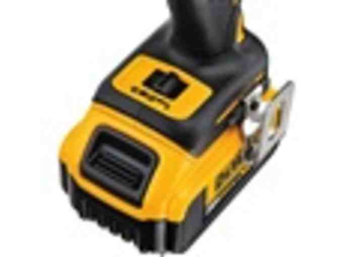 DeWalt Impact Driver Kit DCF887M2