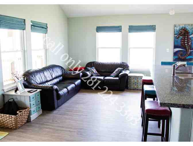 The Pier House in Sargent, TX - 2 Night Stay