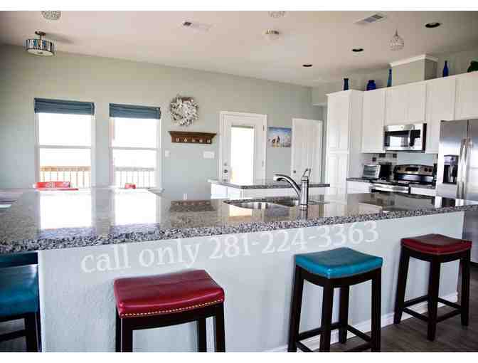 The Pier House in Sargent, TX - 2 Night Stay