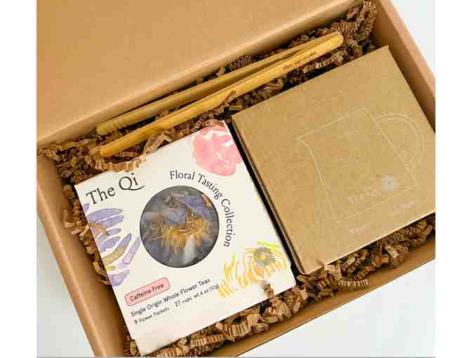 The Qi Whole Flower Tea Ritual Set