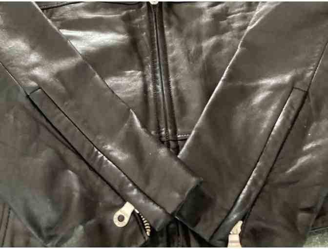 BEAUTIFUL Leather Jacket - Photo 2