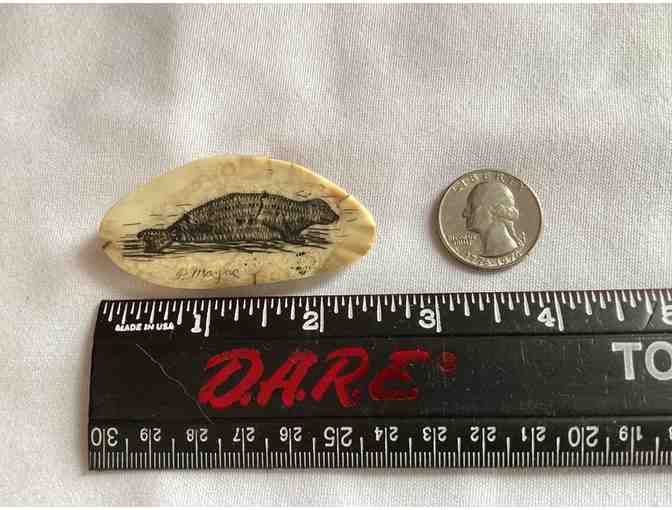 ESTATE SALE Scrimshaw - Photo 1