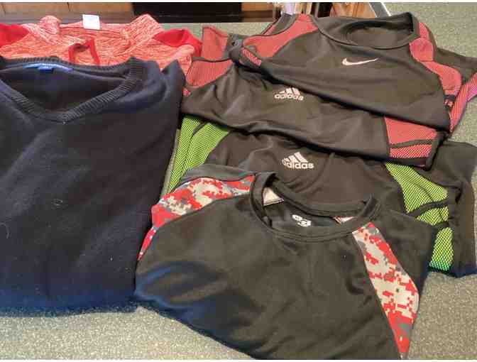 ASSORTED Clothing - Photo 2