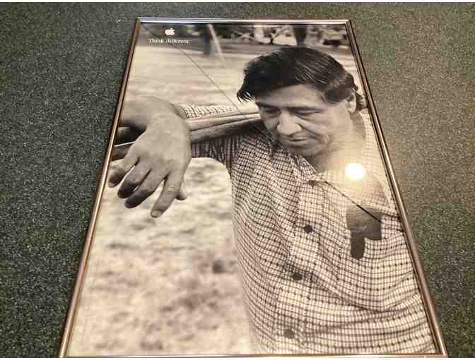 THINK DIFFERENT - APPLE - Photo 1