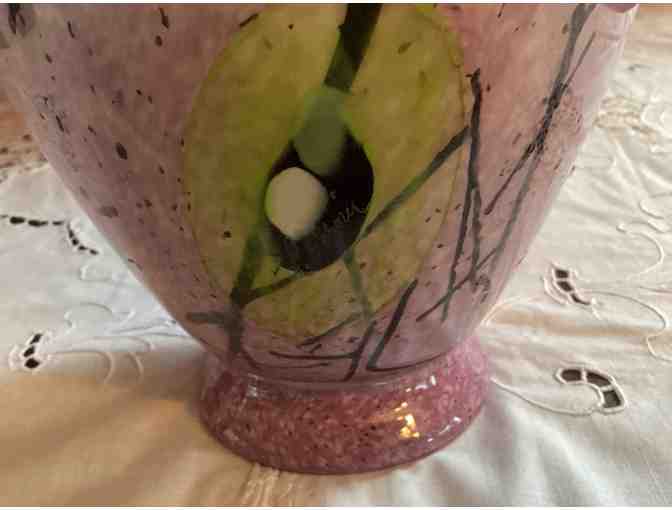 Two Beautiful Vases ESTATE SALE - Photo 2