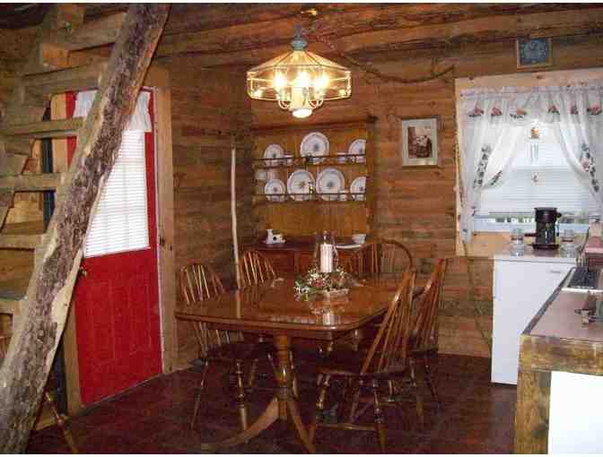Charming Log Cabin - 5 Days/4 Nights