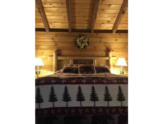 Charming Log Cabin - 5 Days/4 Nights
