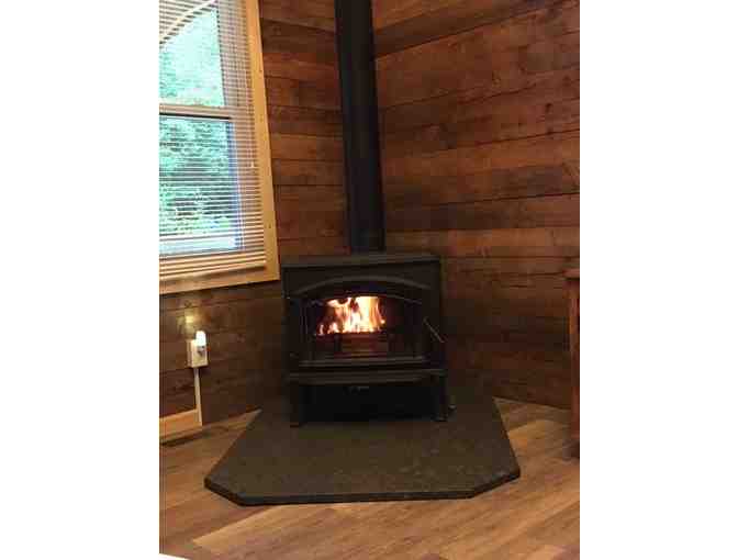 Romantic Getaway Log Cabin - One Week Stay