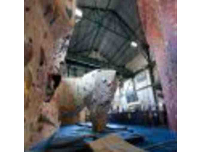 Berkeley Ironworks - 2 Intro to Climbing Classes