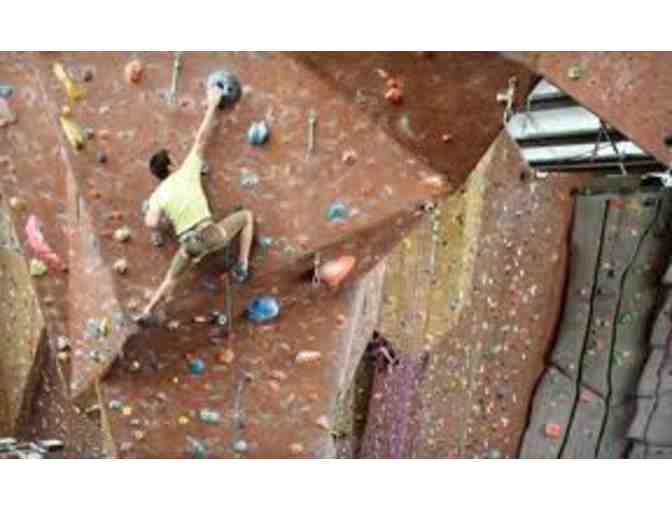 Planet Granite -  2 Beginner Belay Lessons