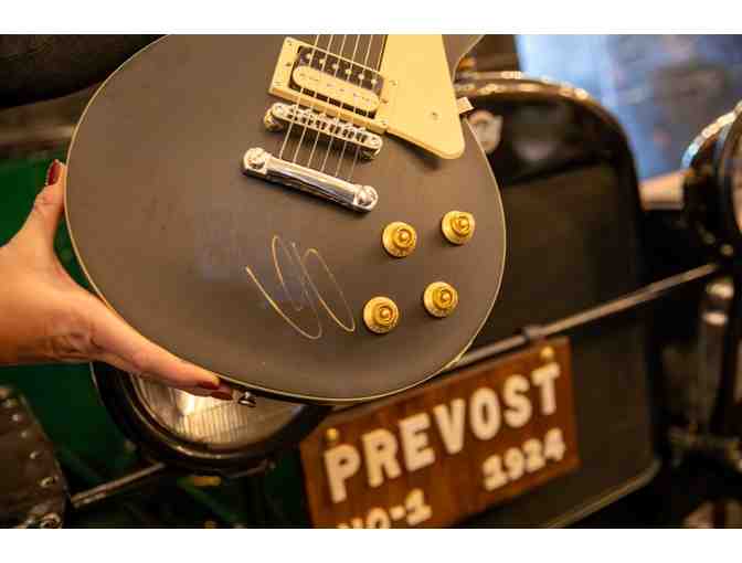 Chris Stapleton Autographed Les Paul Guitar