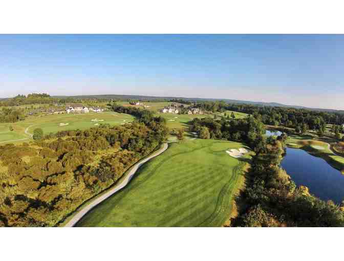 Exclusive Round of Golf for Two at Creighton Farms (2)
