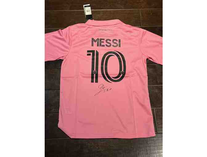 Lionel Messi Autographed Soccer Jersey - Photo 1
