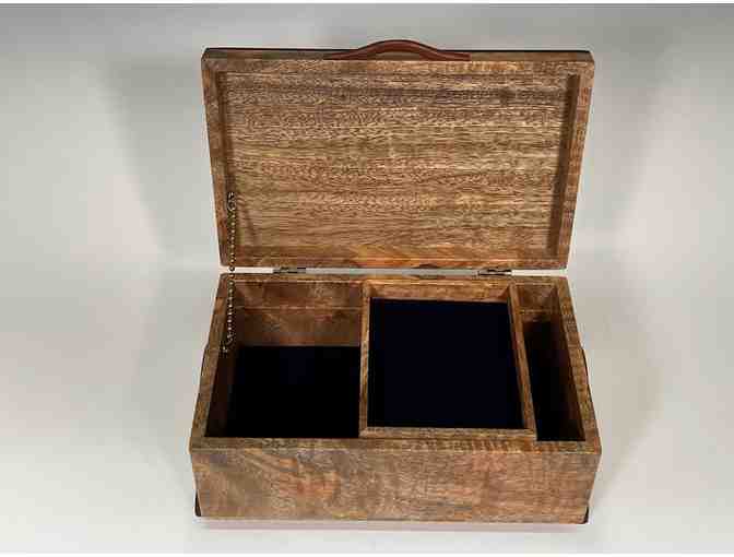 Treasure Box by Ray Nitta of Westside Woodworks