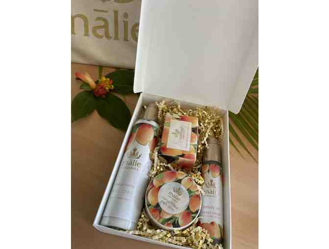 Malie Luxe Spa Box plus Diffuser and Hand Soap