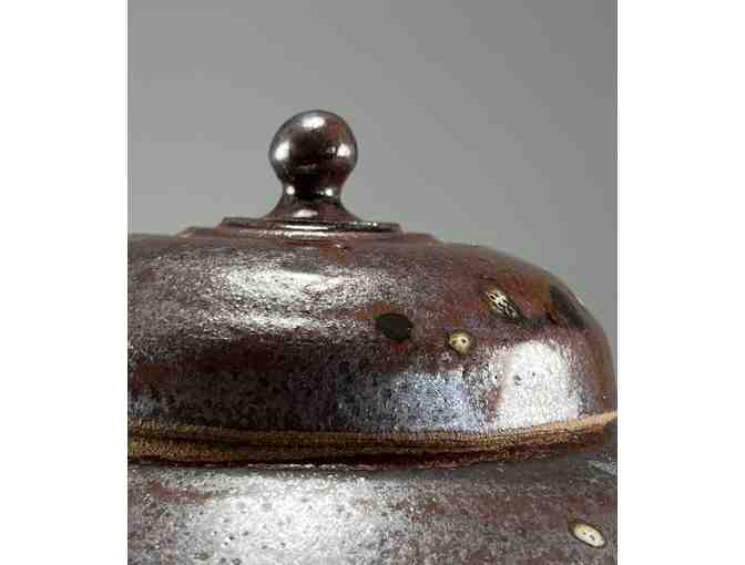 Handcrafted Starlight Vase with Lid by Daijo Kaneshiro, Kauai Zen Practitioner