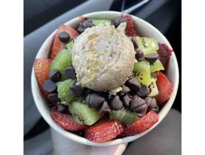 $25 Gift Card and Baseball Cap - Aloha Aina Juice Cafe