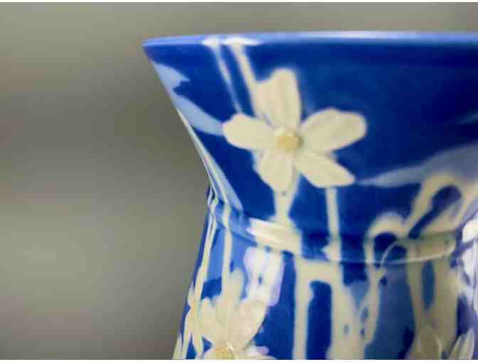 Chinese Vase on a wooden stand