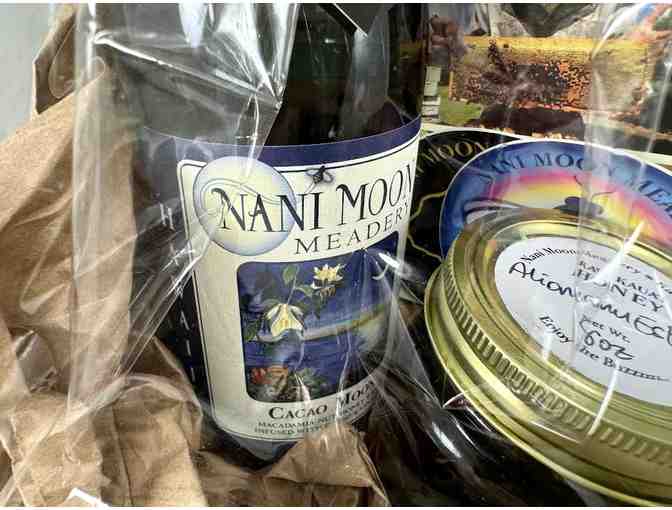 Nani Moon Meadery Gift Basket