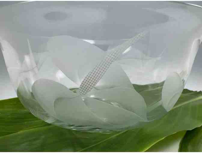 Anthurium Etched Glass Bowl - Photo 3