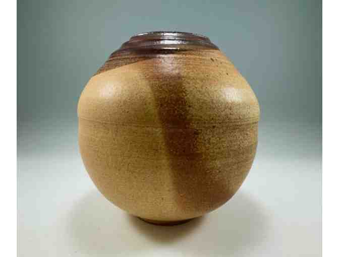 Handcrafted Ceramic Vase by Daijo Kaneshiro, Kauai Zen Practitioner