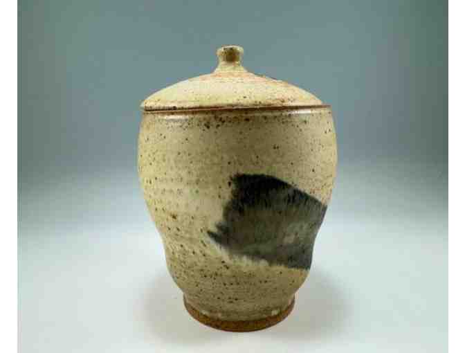 Handcrafted Ceramic Vase with Lid by Daijo Kaneshiro, Kauai Zen Practitioner