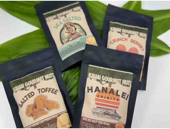Kauai Gourmet Nuts Sampler Basket