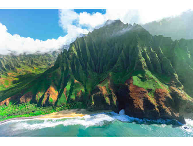 Napali Catamaran Tour for 2 from Hanalei Bay, Kauai