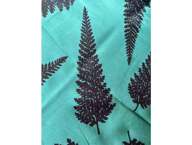 Manaola Pareo (Cotton Cloth) in a Bag