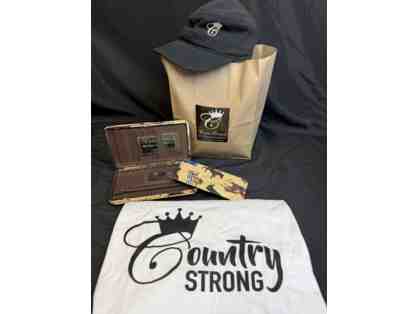 Gift Bag Camo Queen Wallet, T-shirt, and Hat