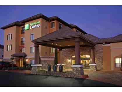 Stay at Holiday Inn Express, El Dorado Hills