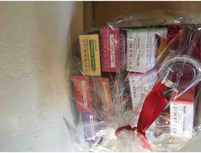 China Mist Gift Basket