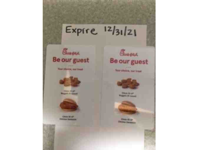 Chick-fil-A Lovers Box