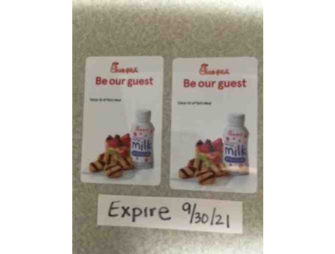 Chick-fil-A Lovers Box