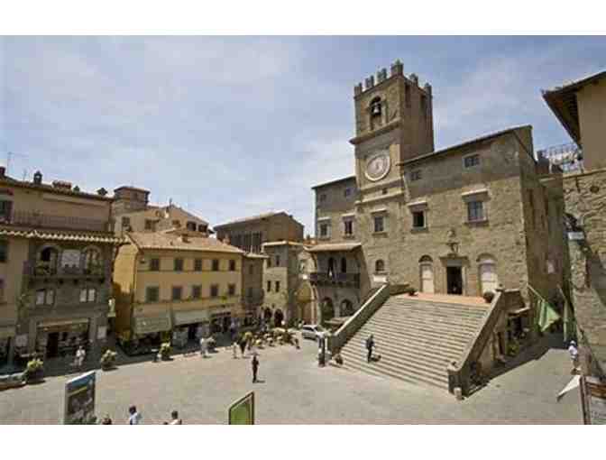 Villa Pietro in Cortona Italy Awaits You - Sleeps 10!