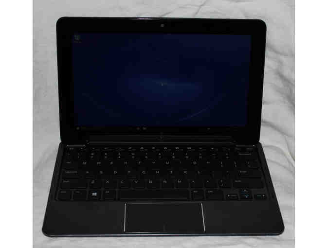 Dell Venue 11 Pro 7130 + Charger & Case