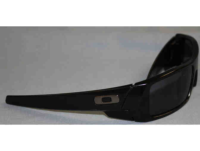 Oakley 'GasCan' Polarized Sunglasses + Case