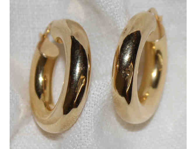 18kt Yellow Gold Hoop Pierced Earrings