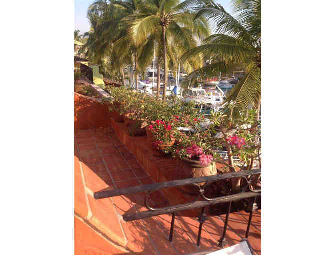3 Nights in a Beautiful Puerto Vallarta Marina Condo - 4 People