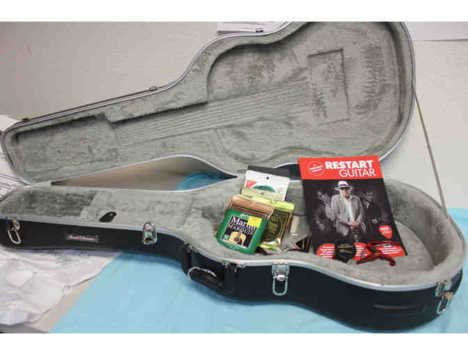 Breedlove Solo Concert Acoustic/Electric Guitar