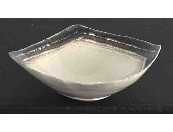 Porcelain Decorative Bowl (Unknown Artist)