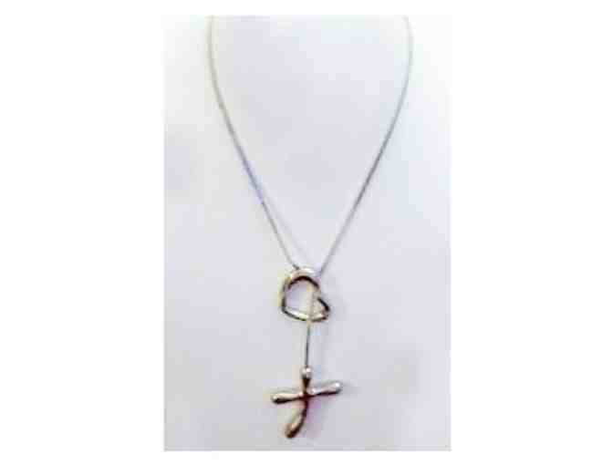 Premier Designs Token of Love Necklace