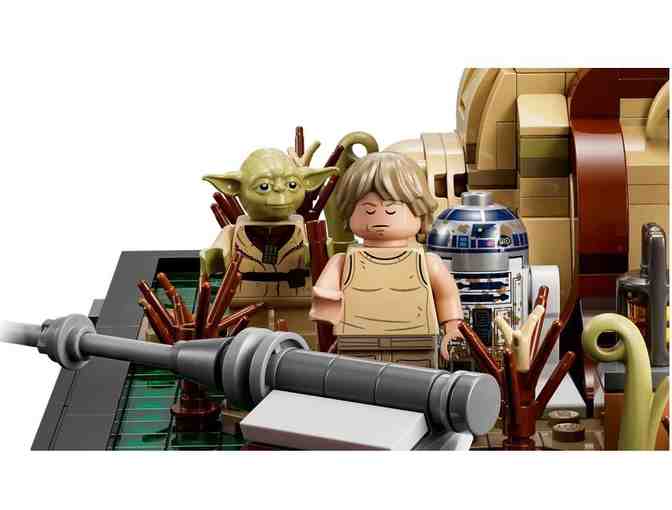 Lego Dagobah Jedi Training Diorama