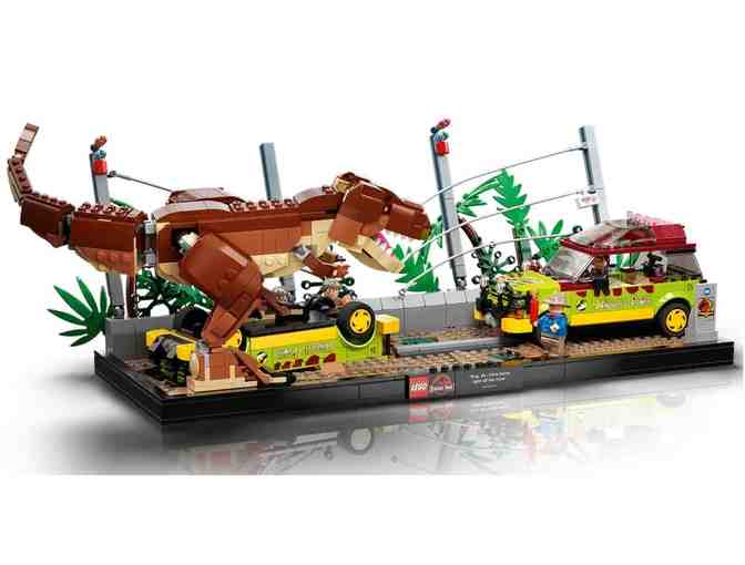 Lego T. rex Breakout