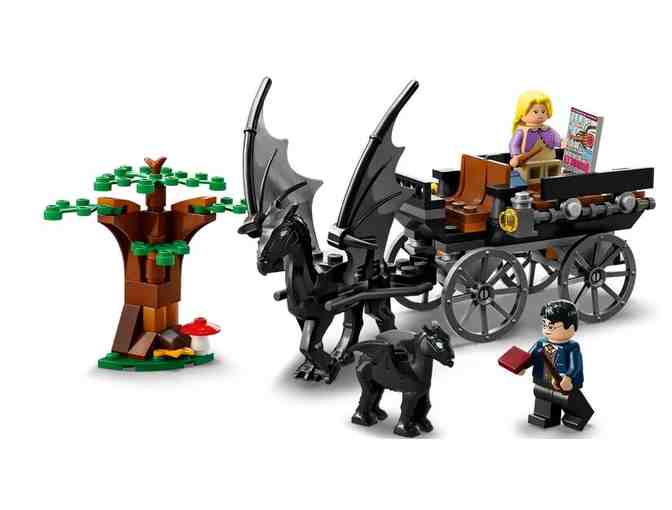 Lego Hogwarts Carriage and Thestrals