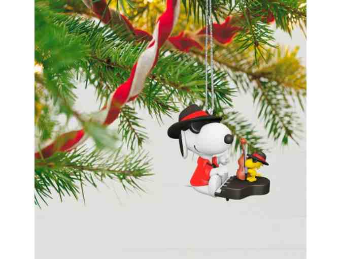 Snoopy Jazzy, Snazzy Friends Hallmark Ornament