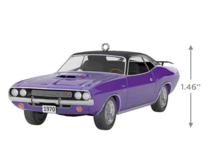 1970 Dodge Challenger R/T SE 2022 Metal Hallmark Ornament