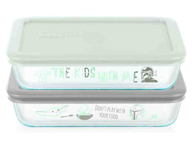 Pyrex 'Mandalorian-The Child-Hello Friend' 8-Piece Set