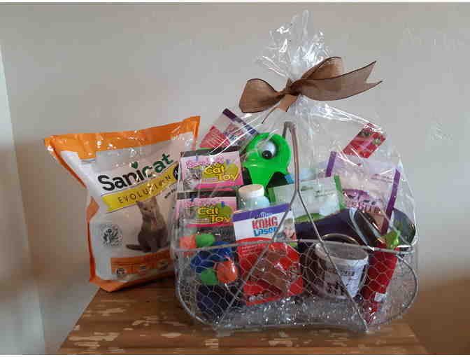 Cat Lovers Basket