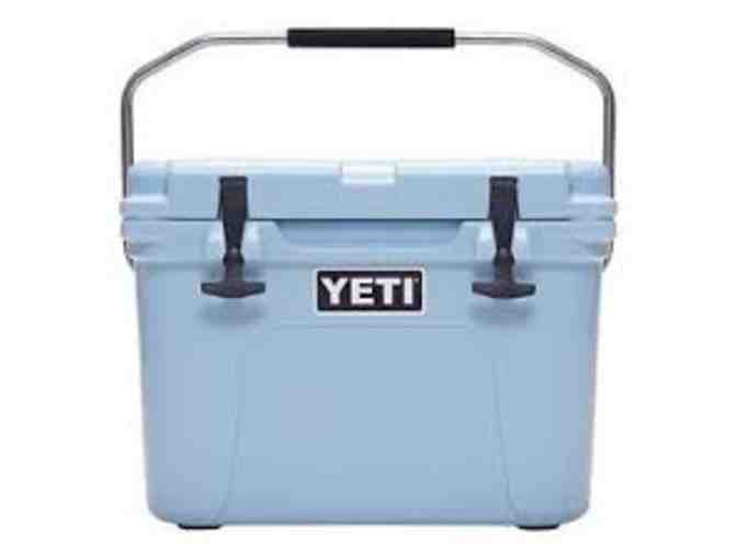 Tailgate with Yeti Package